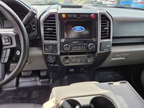 Used 2020 Ford F150 XLT w/ Trailer Tow Package AWD/4WD image 7