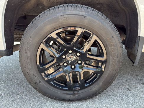 Used 2023 Chevrolet Silverado 1500 RST w/ Protection Package AWD/4WD image 13