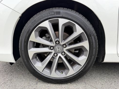 Used 2015 Honda Accord Sport image 35