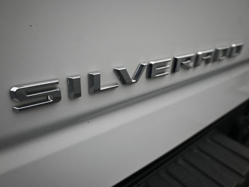 Used 2026 Chevrolet Silverado 1500 LT AWD/4WD image 26