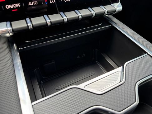 Certified 2026 GMC Sierra EV Elevation AWD/4WD image 27