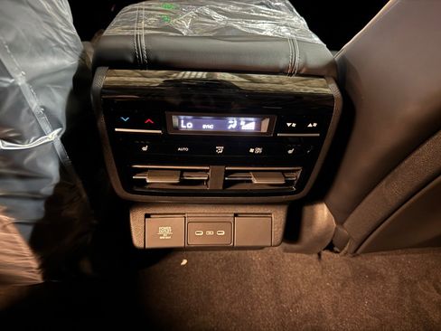 New 2026 Acura MDX w/ Advance Package image 23