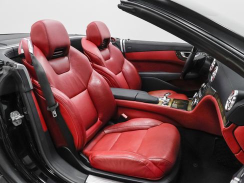Used 2013 Mercedes-Benz SL 550 SL 550 w/ Premium Pkg image 59