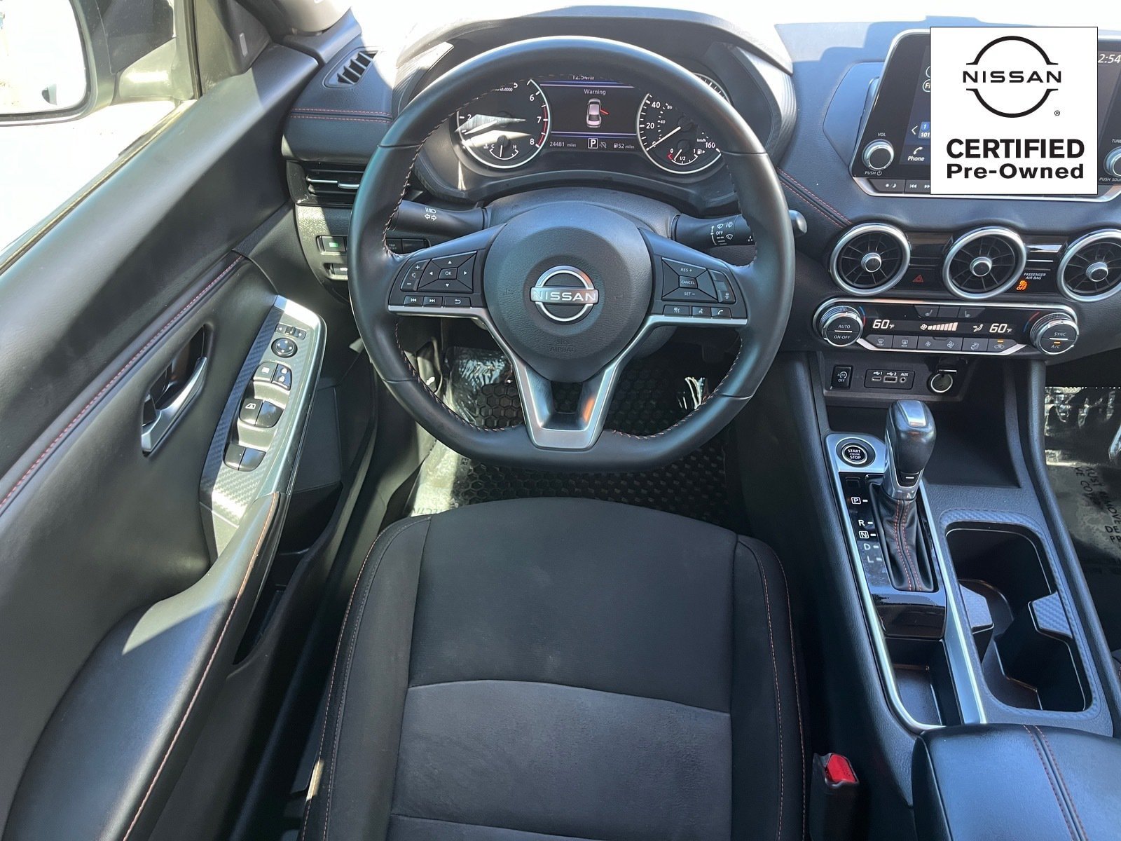 Certified 2025 Nissan Sentra SR FWD image 13