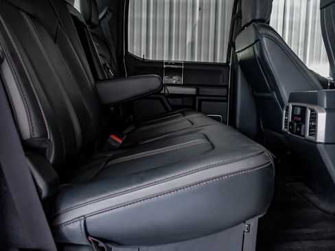 Used 2022 Ford F250 Platinum w/ FX4 Off-Road Package image 34