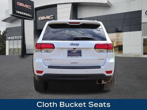 Used 2022 Jeep Grand Cherokee Laredo E AWD/4WD image 24