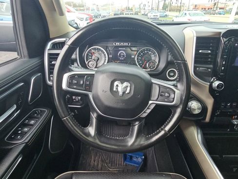 Used 2021 RAM 1500 Laramie AWD/4WD image 10
