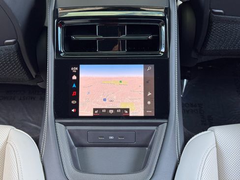 Used 2025 Porsche Panamera GTS AWD/4WD image 39