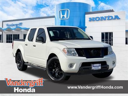 Used 2021 Nissan Frontier SV w/ Midnight Edition Floor Mats