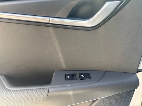 Used 2023 Kia Niro Wave w/ Wave Preserve Package FWD image 19