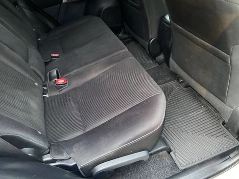 Used 2013 Toyota RAV4 XLE image 13