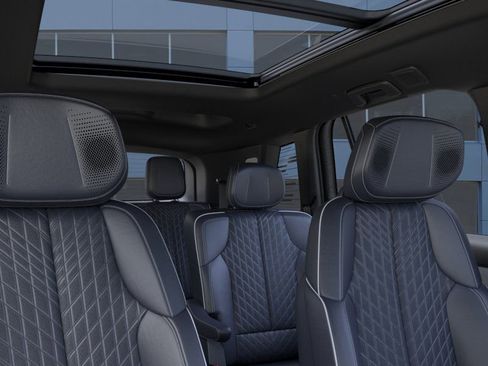 New 2026 Cadillac Vistiq Premium Luxury w/ LPO, Floor Liner Package image 24