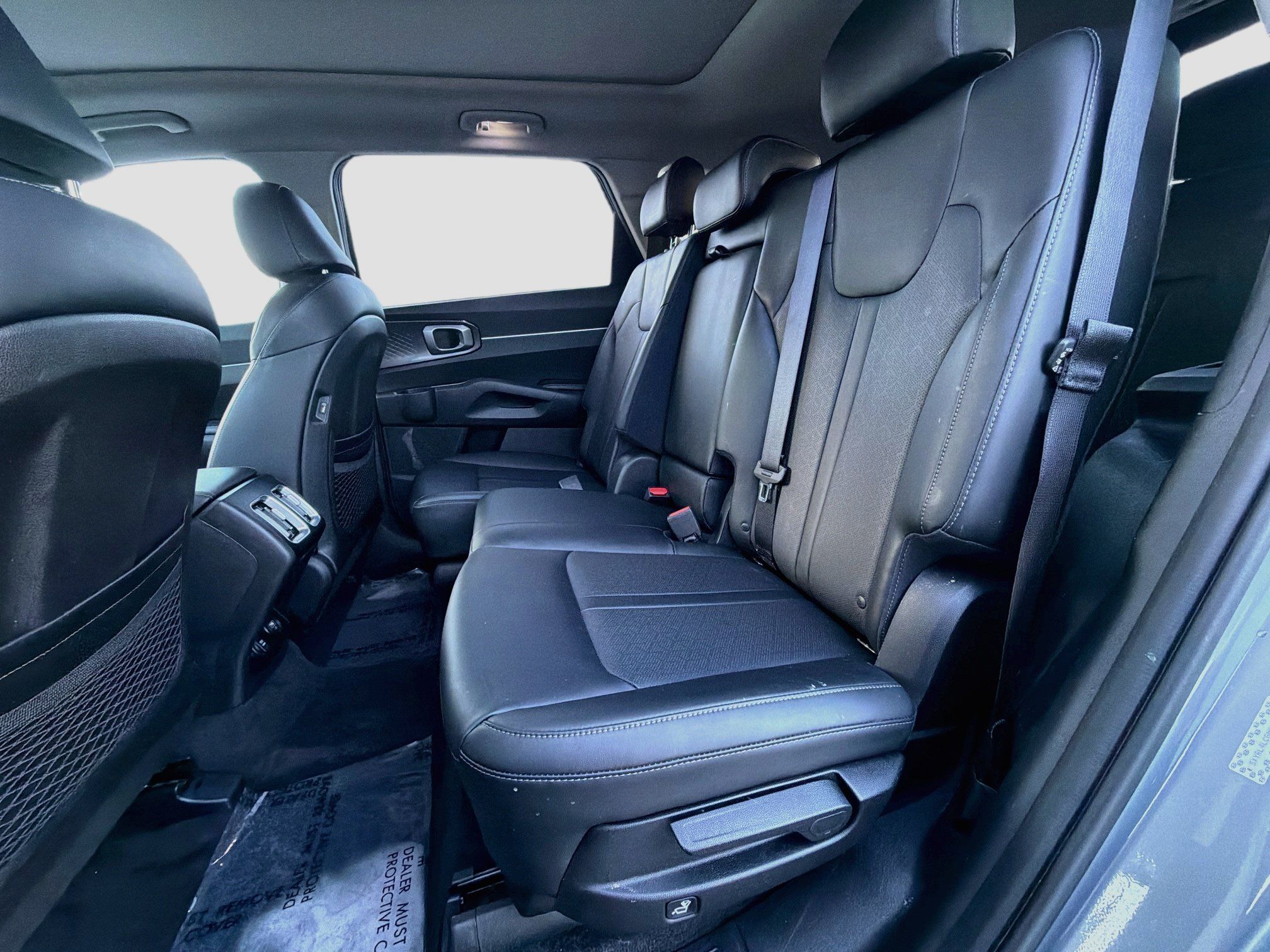 Used 2021 Kia Sorento S w/ Panoramic Sunroof Package FWD image 20