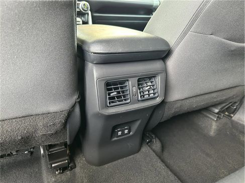 Used 2020 Toyota RAV4 XLE image 18