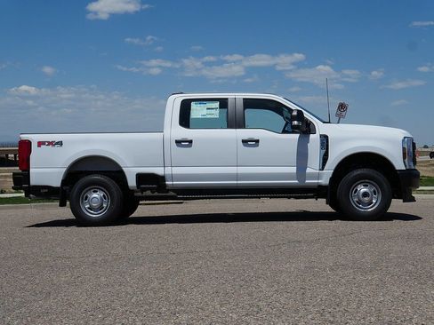 New 2026 Ford F250 XL AWD/4WD image 7