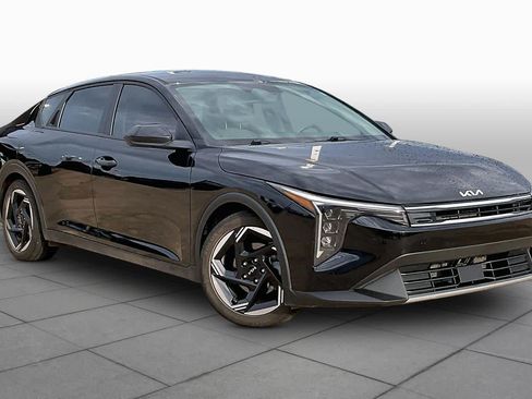 Used 2025 Kia K4 EX FWD image 3