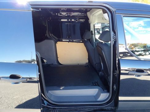 Used 2022 Ford Transit Connect XL image 31