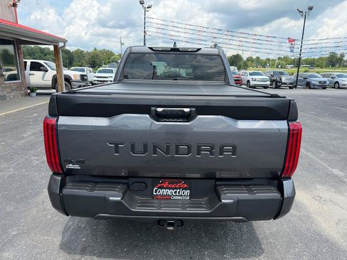 Used 2022 Toyota Tundra SR5 AWD/4WD image 5