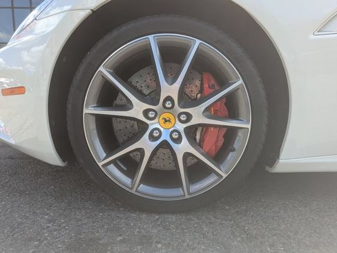 Used 2013 Ferrari California RWD image 46