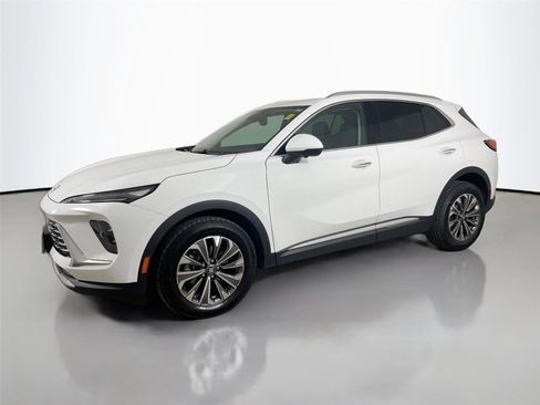 Used 2024 Buick Envision Preferred AWD/4WD image 8