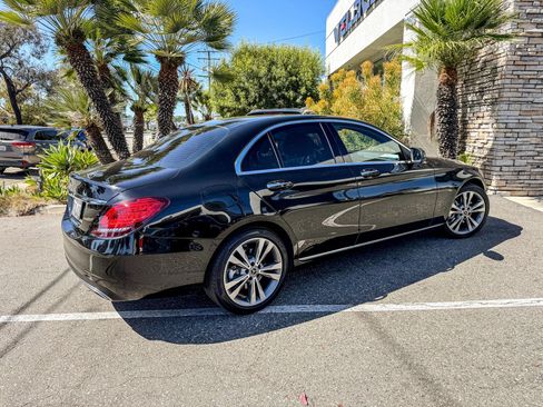 Used 2020 Mercedes-Benz C 300 Sedan w/ Premium Package image 8