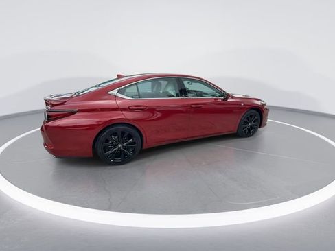 Used 2024 Lexus ES 350 F Sport w/ Accessory Package (Z2) FWD image 8