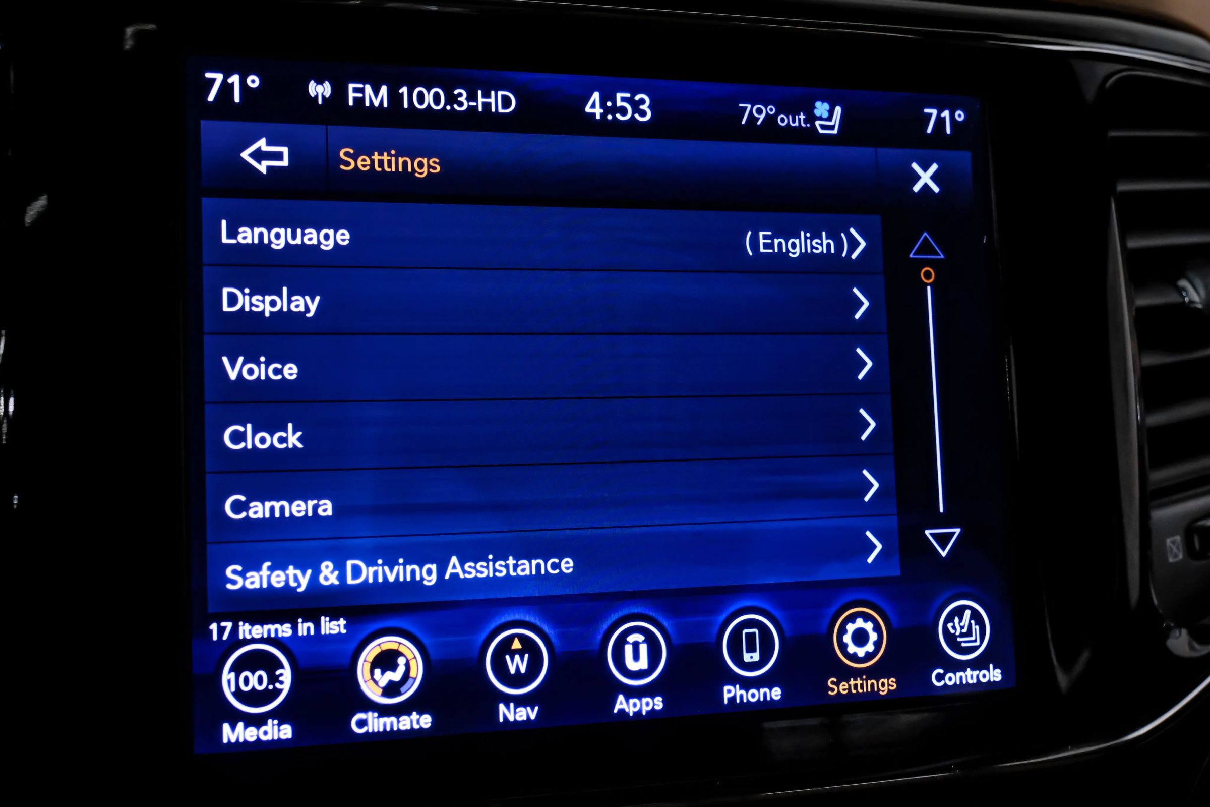 Used 2020 Jeep Grand Cherokee Summit w/ Skid Plate Group AWD/4WD image 37
