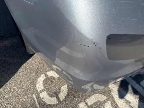 Used 2016 Subaru Legacy 2.5i Limited image 9