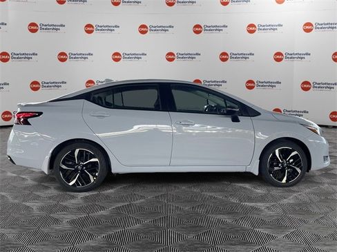 New 2025 Nissan Versa SR w/ Trunk Package image 6