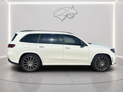 Used 2022 Mercedes-Benz GLS 450 4MATIC image 7
