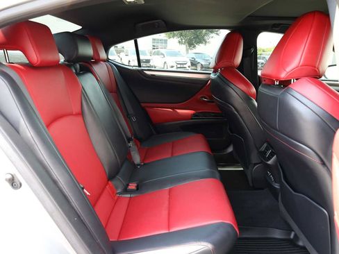 Used 2022 Lexus ES 300h F Sport w/ Accessory Package 2 FWD image 43