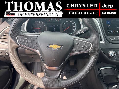Used 2024 Chevrolet Malibu LT FWD image 16