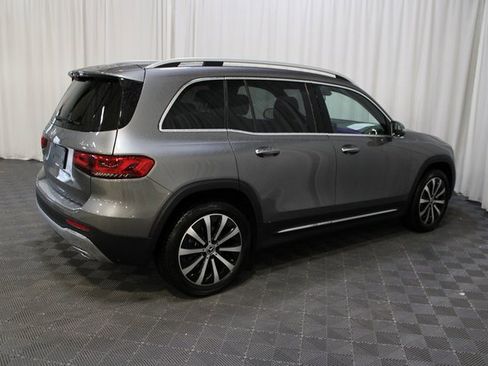 Used 2023 Mercedes-Benz GLB 250 4MATIC image 6