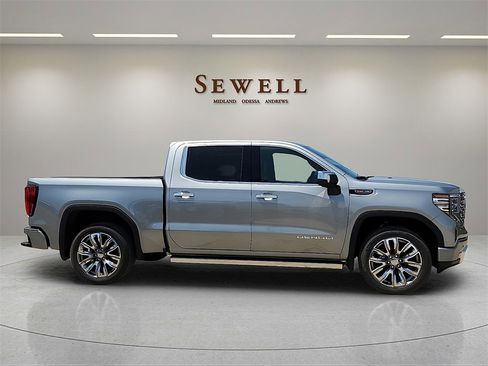 New 2026 GMC Sierra 1500 Denali image 5