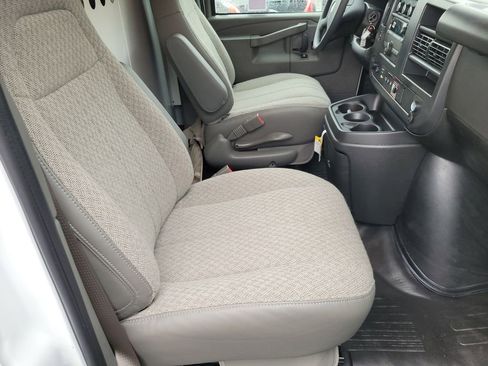New 2025 Chevrolet Express 2500 w/ Driver Convenience Package image 25