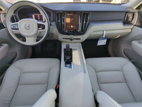 Certified 2025 Volvo XC60 T8 Core w/ Protection Package Premier image 14