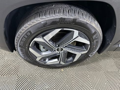 Used 2023 Hyundai Tucson Limited image 10
