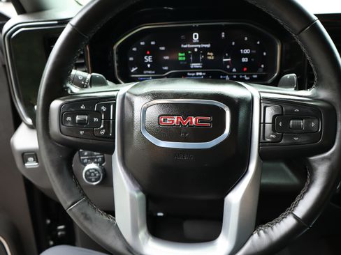 Used 2025 GMC Sierra 1500 SLT w/ SLT Premium Plus Package RWD image 21