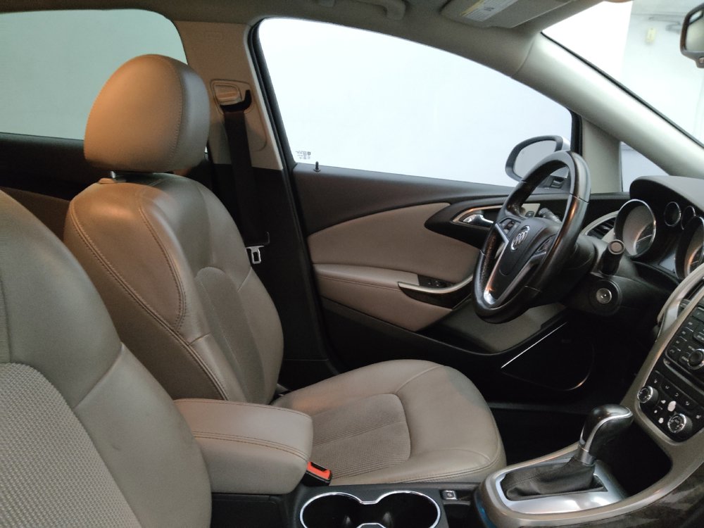 Used 2016 Buick Verano Sport Touring FWD image 21