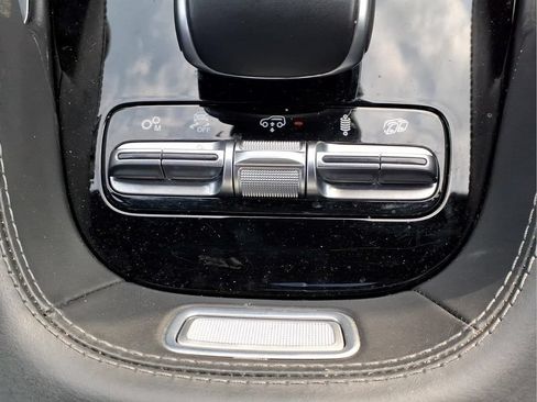 Used 2022 Mercedes-Benz GLE 53 AMG 4MATIC image 21