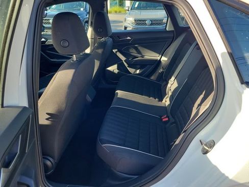 Used 2023 Volkswagen Jetta Sport FWD image 10