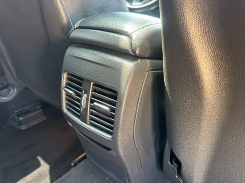 Used 2016 Mercedes-Benz CLA 250 image 46