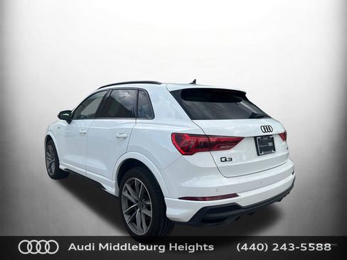 Used 2023 Audi Q3 2.0T Premium w/ Black Optic Sport Package AWD/4WD image 7