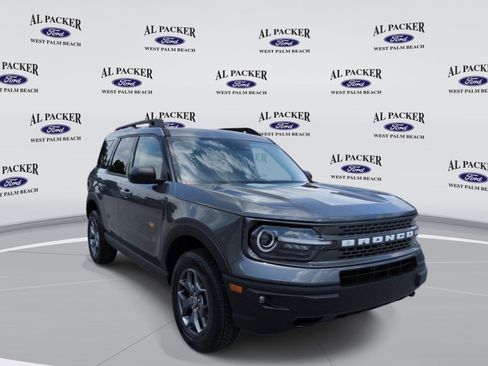 Certified 2022 Ford Bronco Sport Badlands w/ Premium Package AWD/4WD image 8