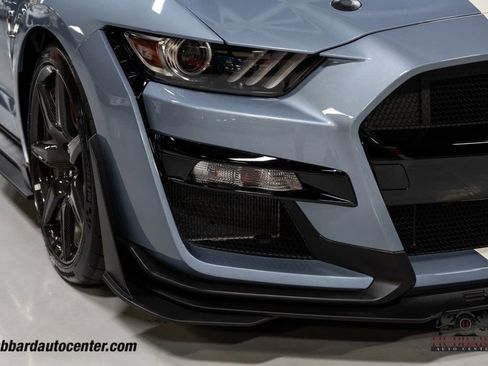 Used 2022 Ford Mustang Shelby GT500 w/ Carbon Fiber Track Pack image 33