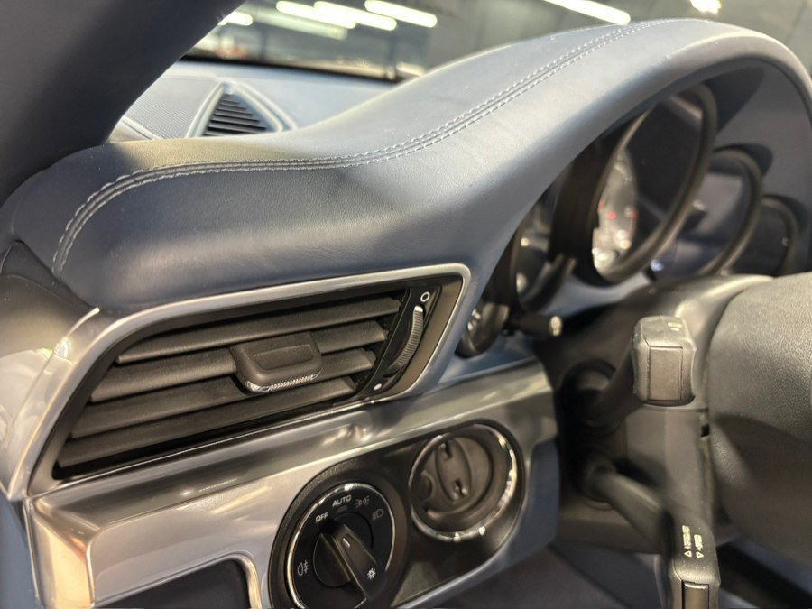 Used 2013 Porsche 911 Carrera 4S AWD/4WD image 14
