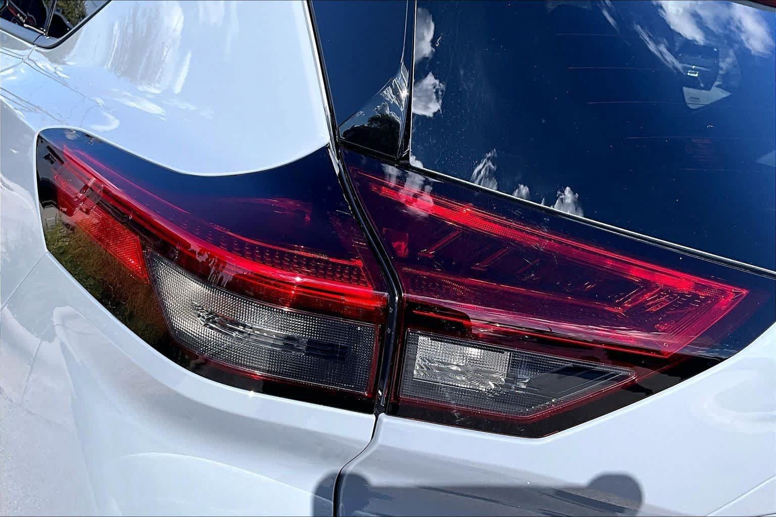 New 2027 Nissan Rogue SV FWD image 14