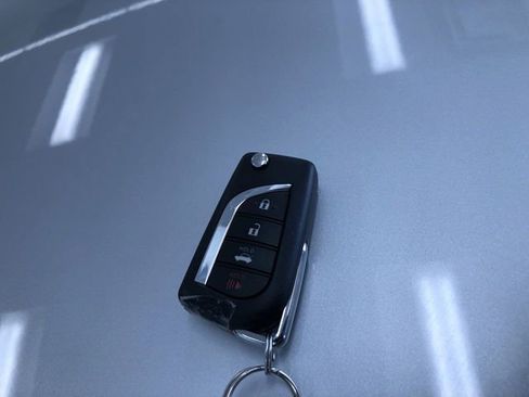 Certified 2025 Toyota Corolla LE image 31