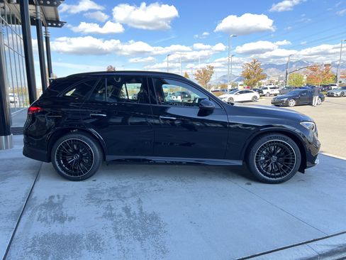 New 2026 Mercedes-Benz GLC 43 AMG 4MATIC image 4
