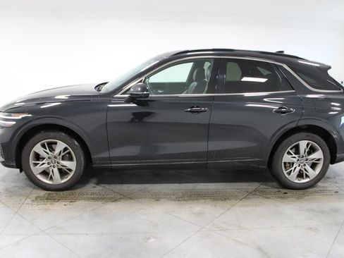 Used 2022 Genesis GV70 3.5T Sport w/ Sport Advanced Package image 6